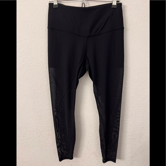Fabletics black sheer leggings size medium - Picture 1 of 10